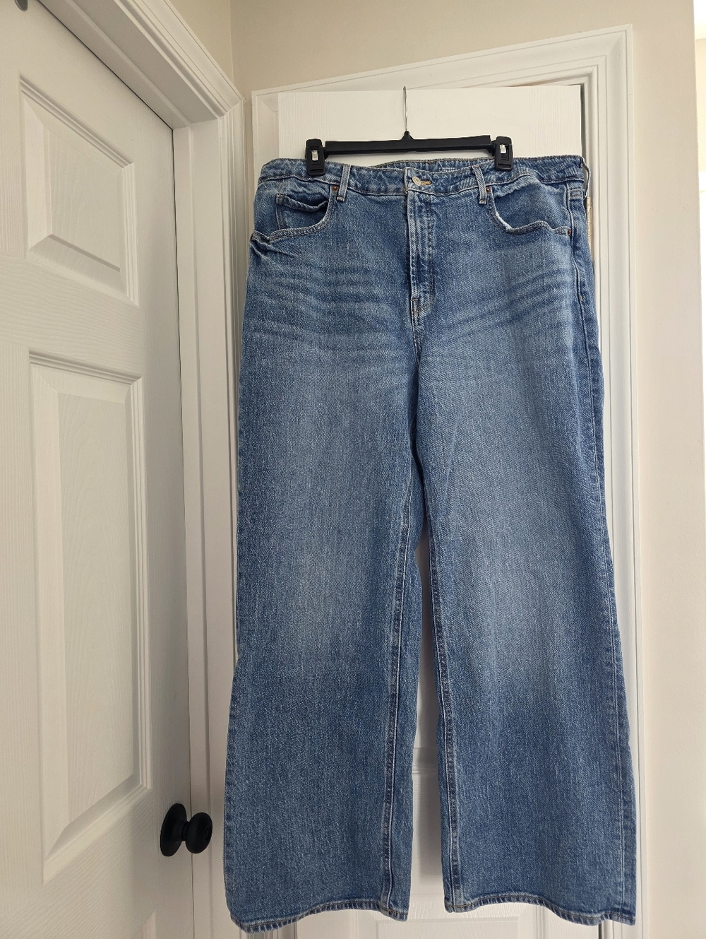 Classic Wide-Leg Women's Blue Jeans From Old Navy, Size 18 High Waisted